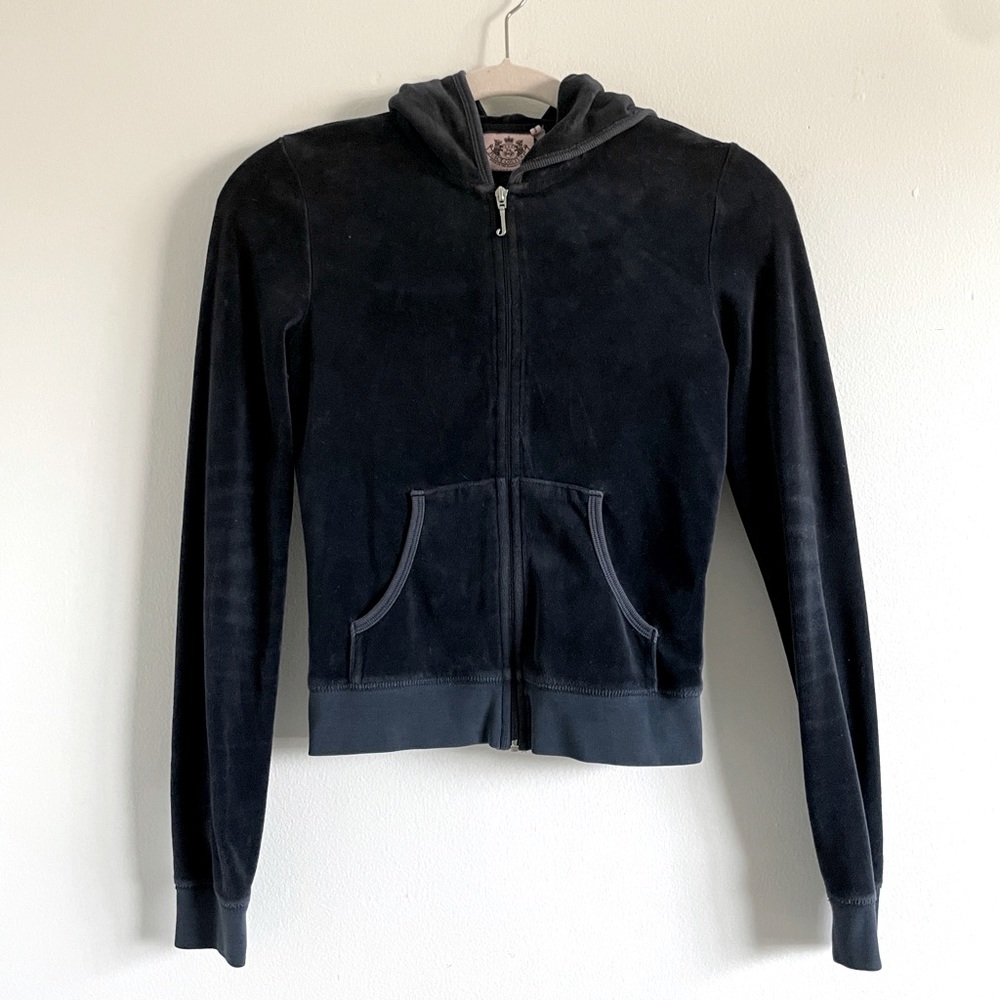 JUICY COUTURE | Navy Velour Zip Up